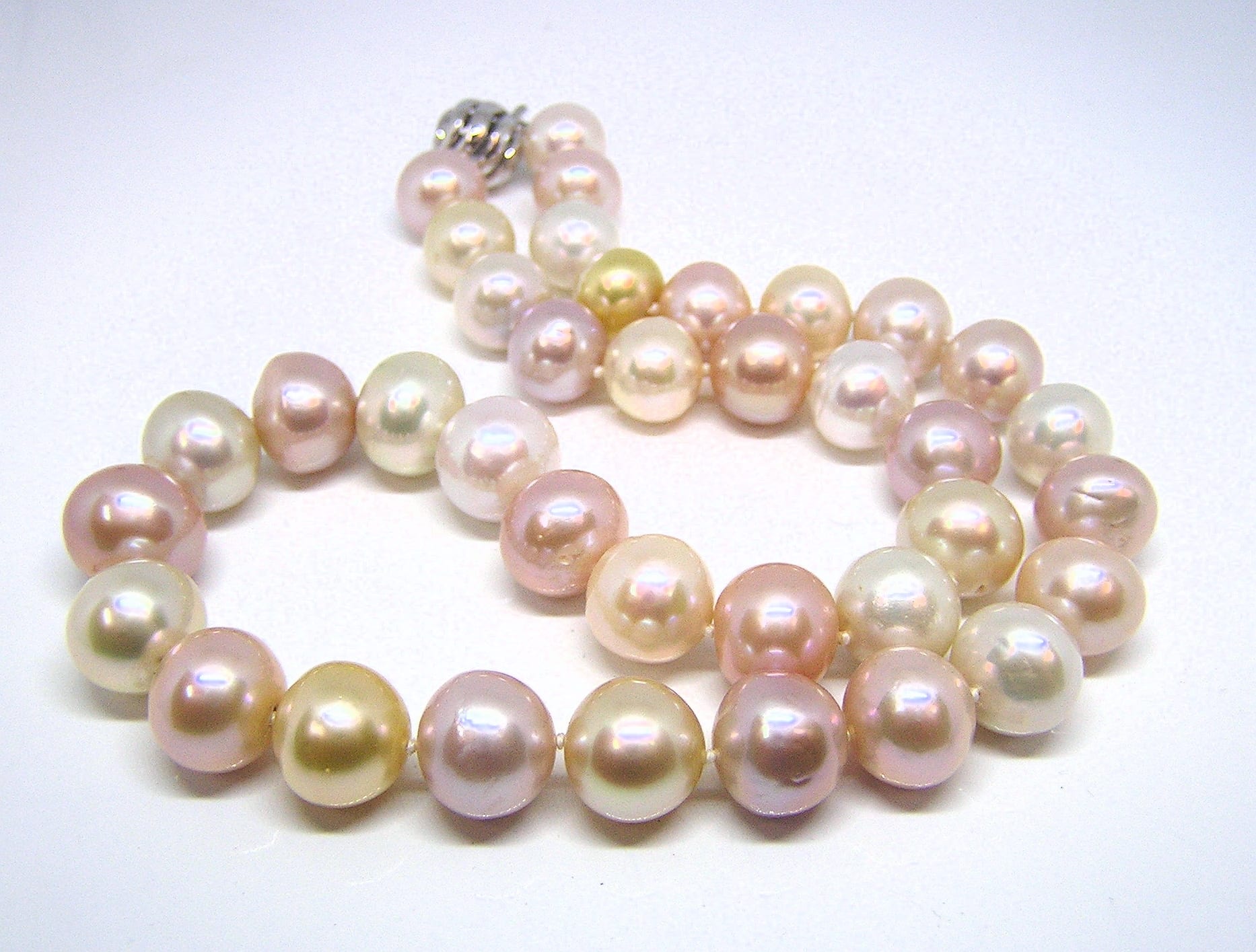 Large Faux Pearls Necklace Multi color – Heftsi